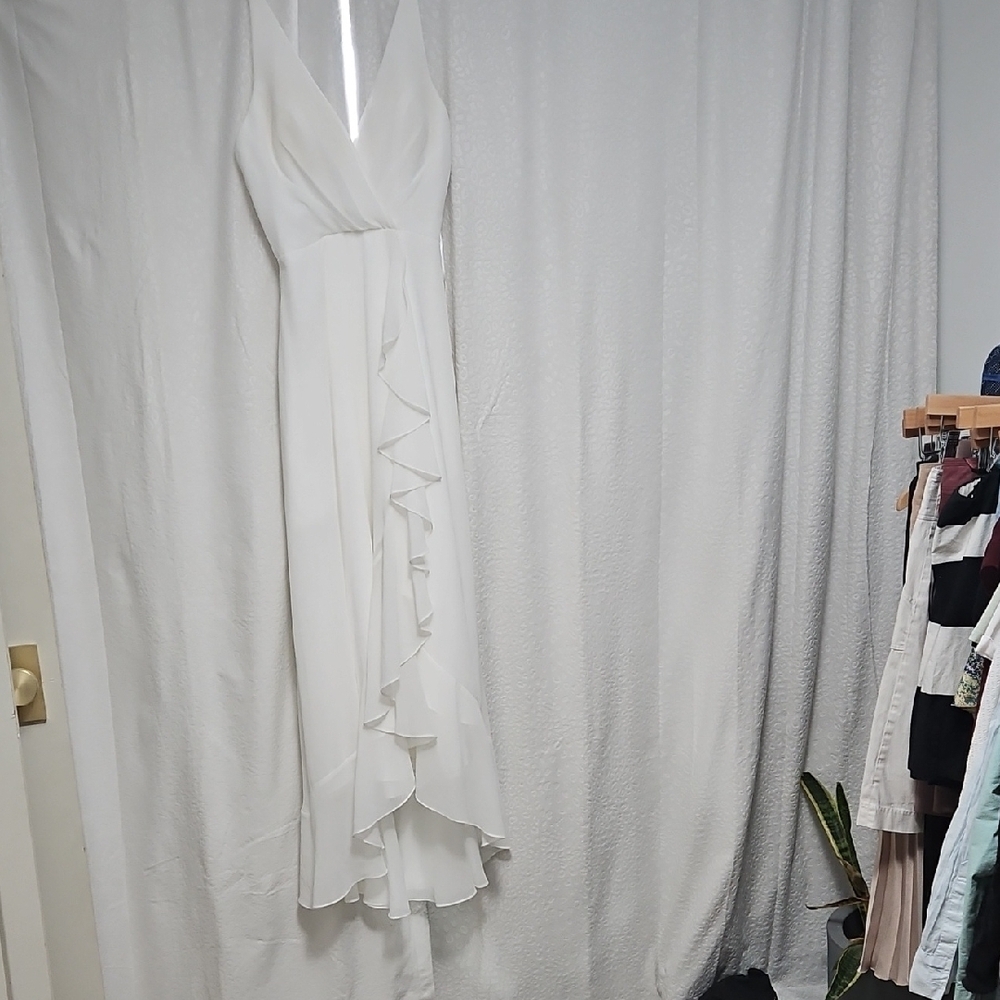 White Speghetti Strap Wedding Gown